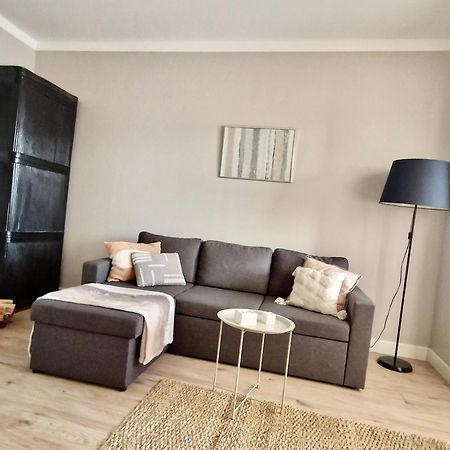 Tolstoi Scandinavian 1 Bedroom Apartment + Free Parking Tartu Eksteriør bilde